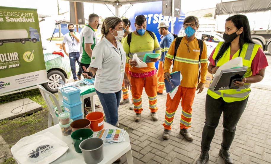 Saúde nos Portos atende portuários em Paranaguá