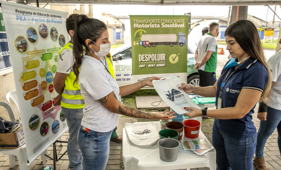 Saúde nos Portos atende portuários em Paranaguá