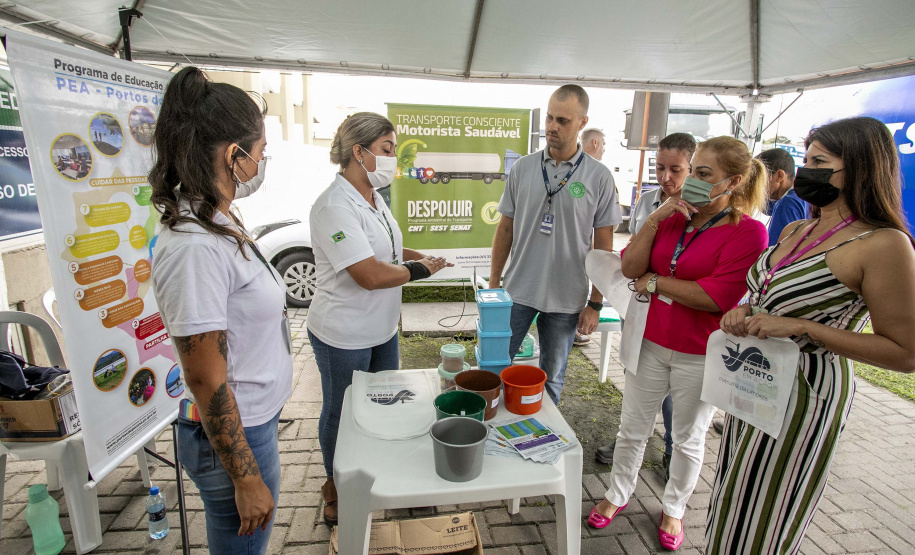 Saúde nos Portos atende portuários em Paranaguá