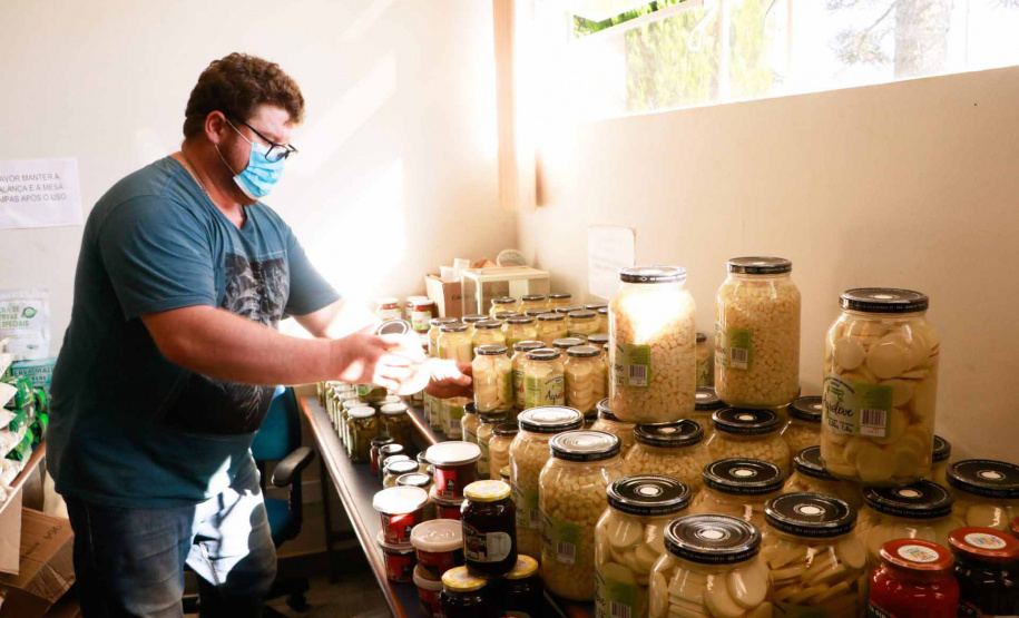 Projeto da UEPG coordena rede de distribuição de produtos orgânicos para cidades da região