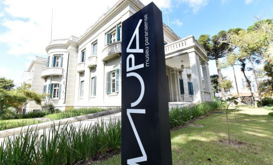 Museus abrem e são opção de passeio cultural no feriado