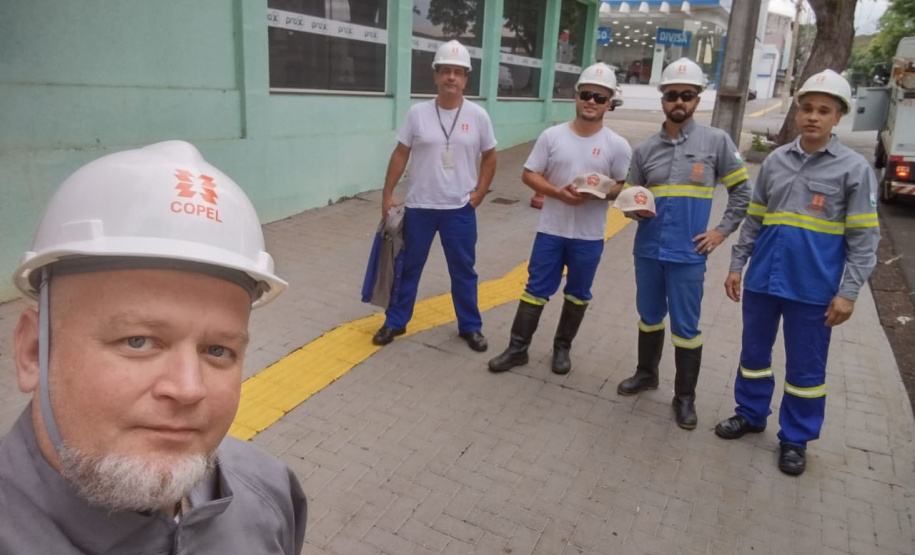 Copel promove mutirão de manutenção e limpeza de redes nas regiões Oeste e Sudoeste