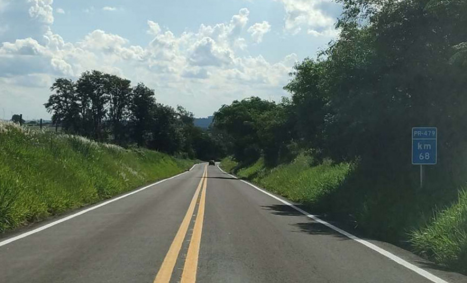Ivaté, Douradina, Moreira Sales e Tuneiras do Oeste têm rodovias revitalizadas pelo Estado