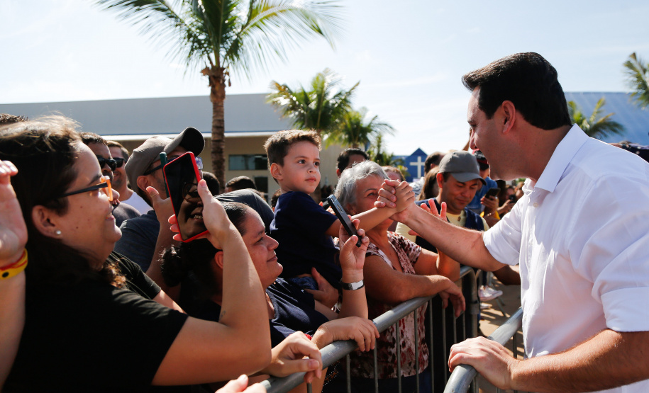 O governador Carlos Massa Ratinho Junior visitou neste sábado (9), ao lado do presidente da República, Jair Bolsonaro, o Santuário de São Miguel Arcanjo, em Bandeirantes, na Região Norte. - Bandeirantes, 09/04/2022