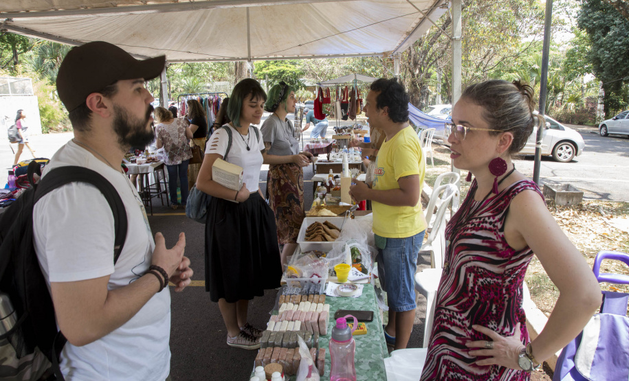 Feira de Economia Solidária retoma atividades presenciais na UEM