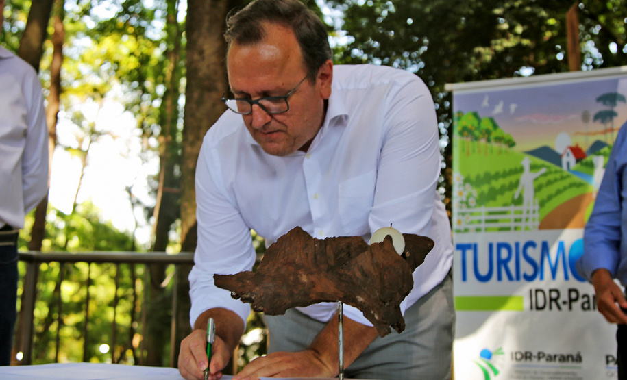 Universidade Estadual de Maringá e IDR-PR firmam parceria para fomento ao turismo rural