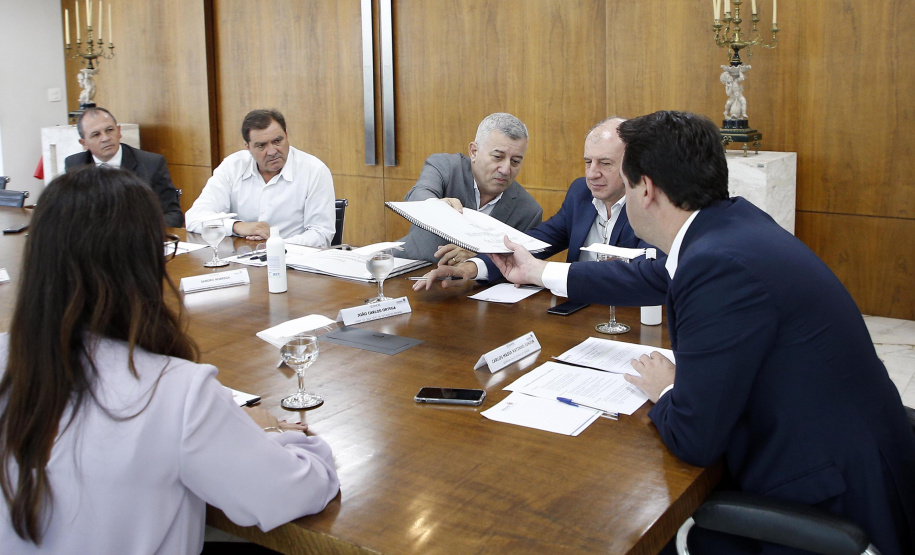 Apresentação do Anteprojeto do Terminal Metropolitano de Londrina - Curitiba, 27/04/2022