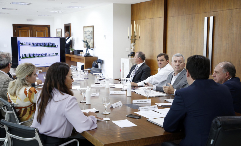 Apresentação do Anteprojeto do Terminal Metropolitano de Londrina - Curitiba, 27/04/2022