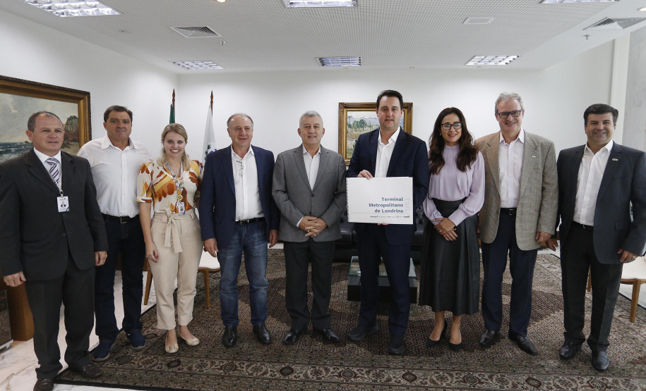 Apresentação do Anteprojeto do Terminal Metropolitano de Londrina - Curitiba, 27/04/2022