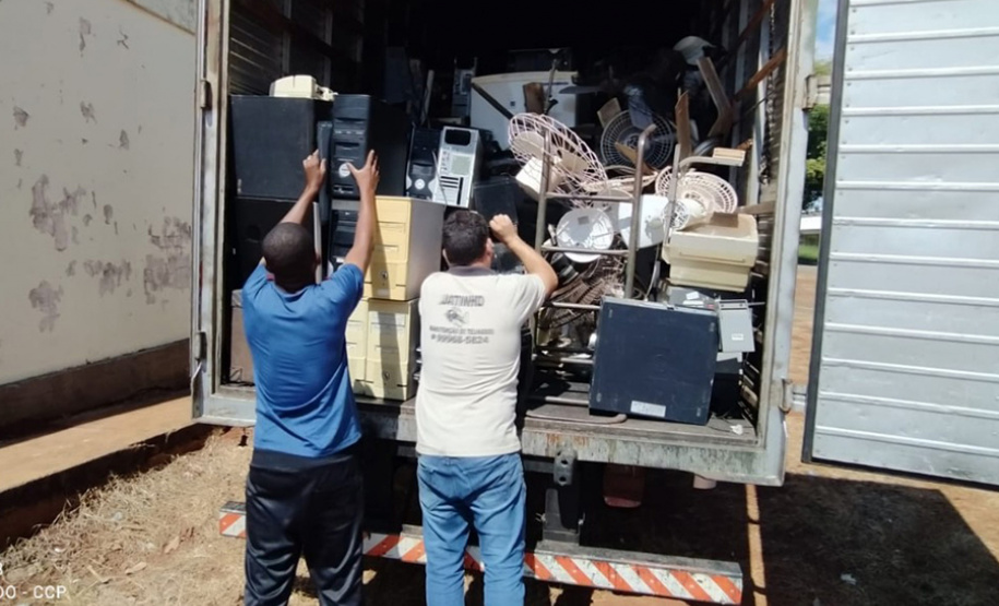 UENP firma acordo de prestação de serviço para a doação de resíduos eletrônicos