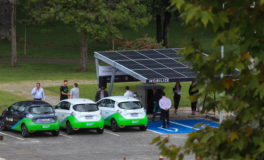 POSTO DE ENERGIA SOLAR