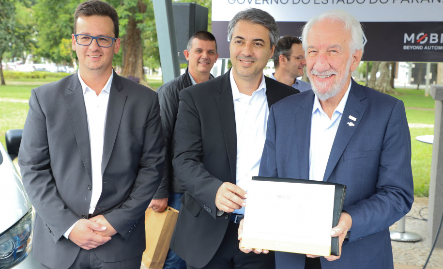 POSTO DE ENERGIA SOLAR