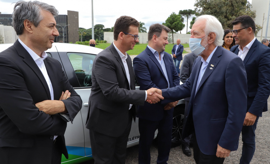 POSTO DE ENERGIA SOLAR