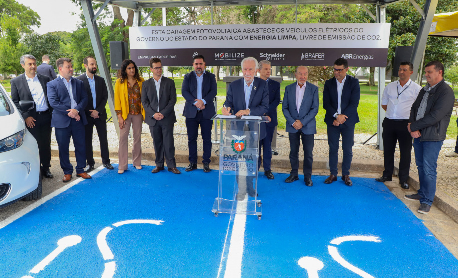 POSTO DE ENERGIA SOLAR