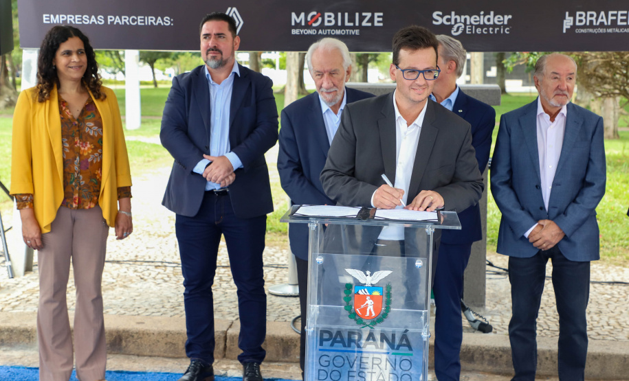 POSTO DE ENERGIA SOLAR