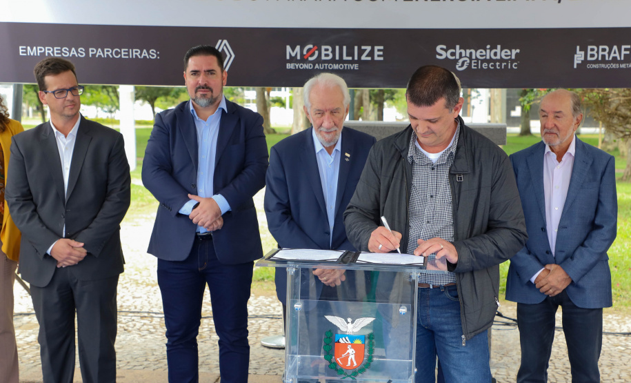 POSTO DE ENERGIA SOLAR