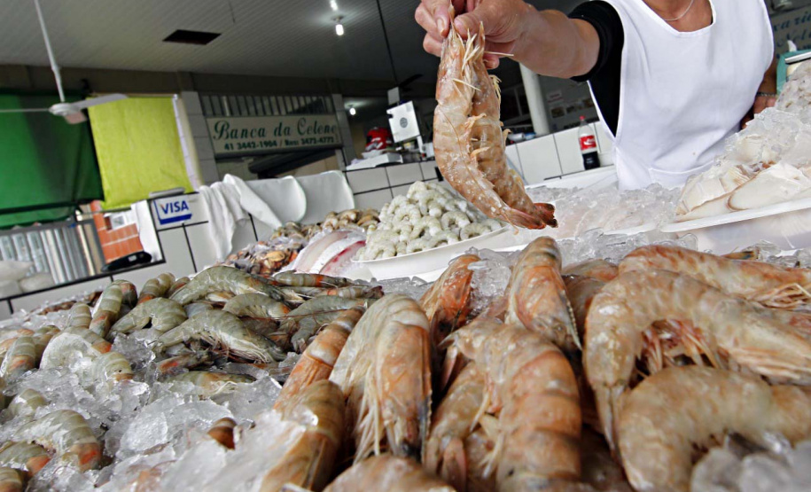 Vigilância Sanitária alerta sobre cuidados na compra de pescados para a Semana Santa