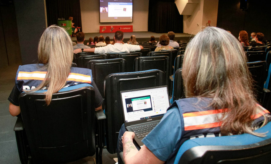 CGE investe na formação de seus servidores e disponibiliza cursos pela internet