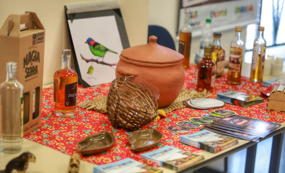 Governo entrega os planos operacionais para as 15 regiões turísticas do Paraná até 2024 - Curitiba, 28/04/2022