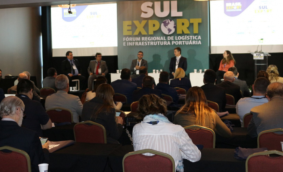 Portos do Paraná debate concessão dos canais de acesso no Sul Export