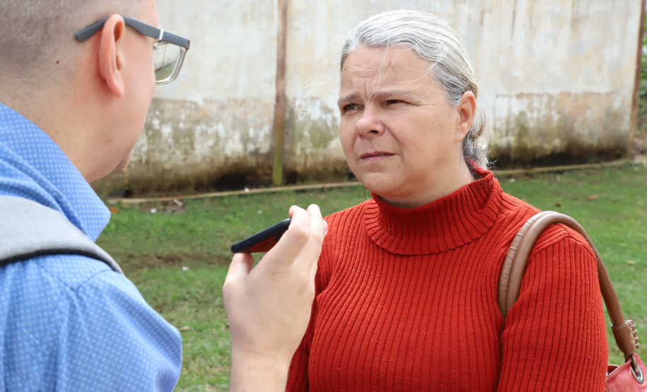 O governador Carlos Massa Ratinho Junior entregou nesta quinta-feira (12) as matrículas imobiliárias, com registro dos títulos em cartório, que regularizam a posse e o direito da moradia a 131 famílias de Ribeirão do Pinhal, no Norte Pioneiro.