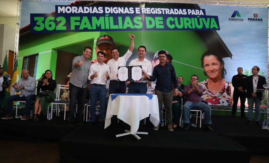 Governador confirma investimentos de R$ 3,3 milhões para ações em Curiúva