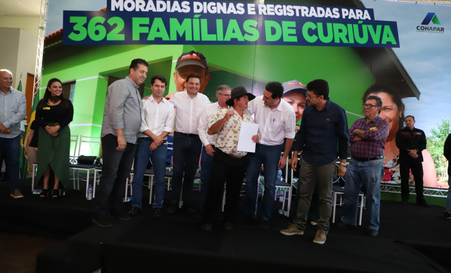 Governador confirma investimentos de R$ 3,3 milhões para ações em Curiúva