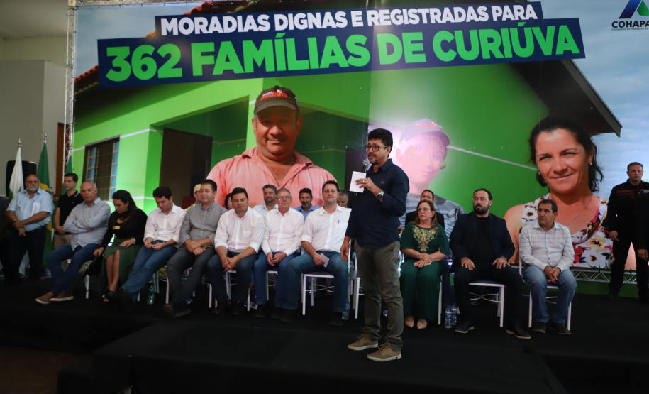 Governador confirma investimentos de R$ 3,3 milhões para ações em Curiúva