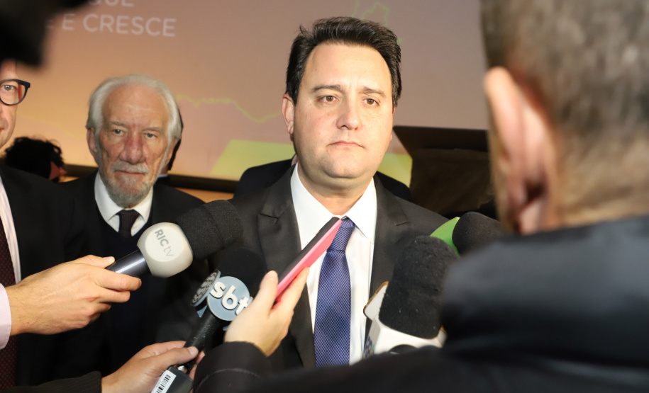 Governador Carlos Massa Ratinho Junior participa de evento da Invest Paraná no Museu Oscar Niemeyer, em Curitiba - Curitiba, 17/05/2022 -