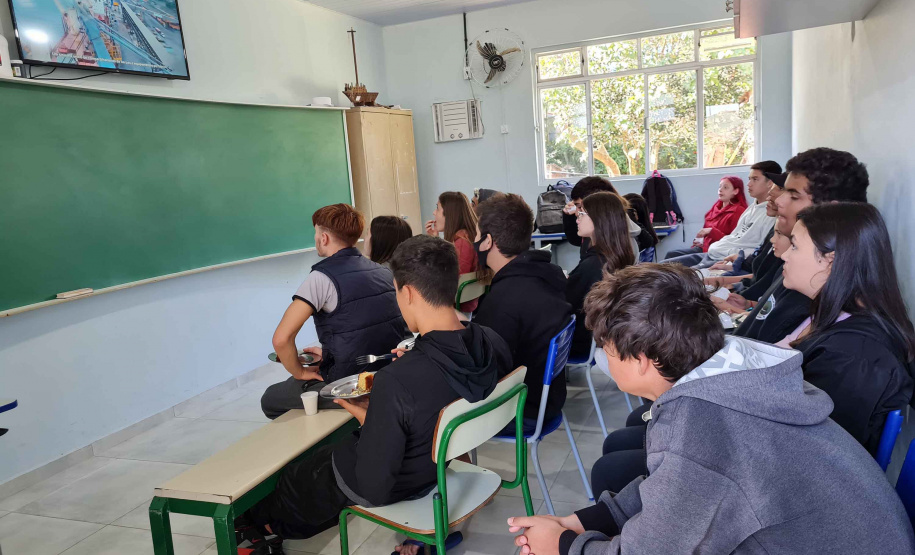 Portos do Paraná participa do Dia do Museu Comunitário na Escola