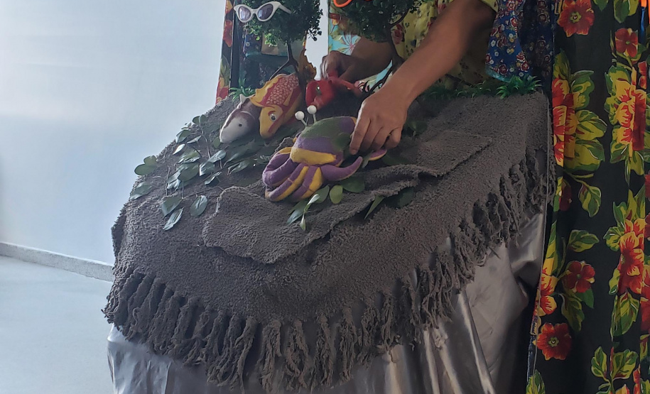 Espetáculo teatral “O Velho, o Burro e o Manguezal” faz duas últimas apresentações semana que vem