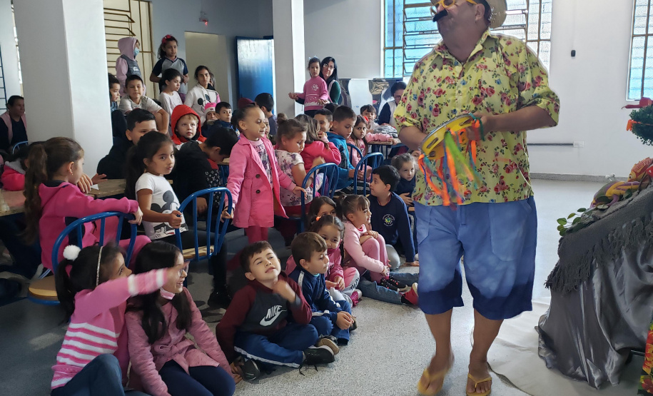 Espetáculo teatral “O Velho, o Burro e o Manguezal” faz duas últimas apresentações semana que vem