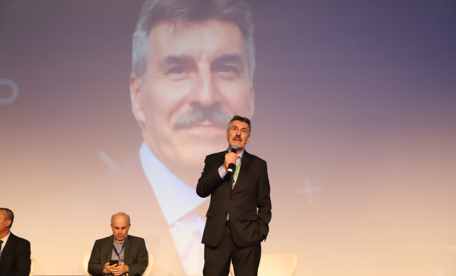 Governador destaca papel do setor de seguros na economia do Estado