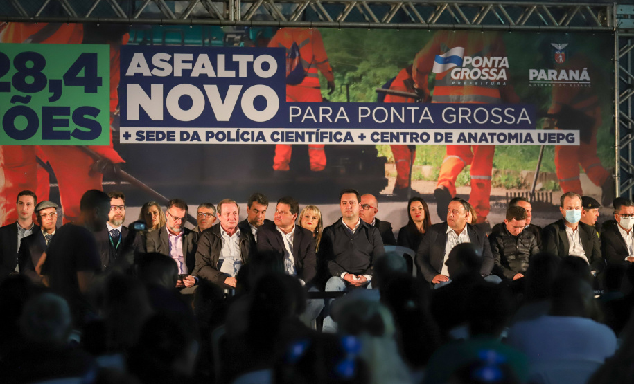 PONTA GROSSA - ASFALTO