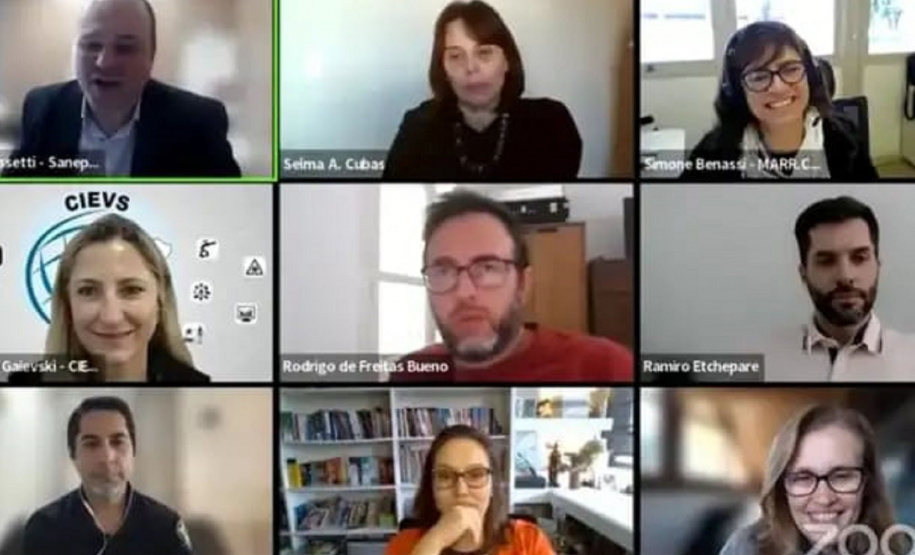 Pesquisadores debatem o monitoramento da Covid-19 a partir do esgoto no Paraná