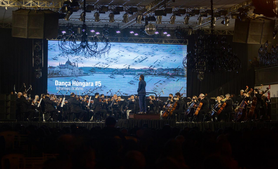Orquestra Sinfônica do Paraná apresentou primeiro concerto da série Clássicos Sertanejos - Guarapuava, 20/05/2022