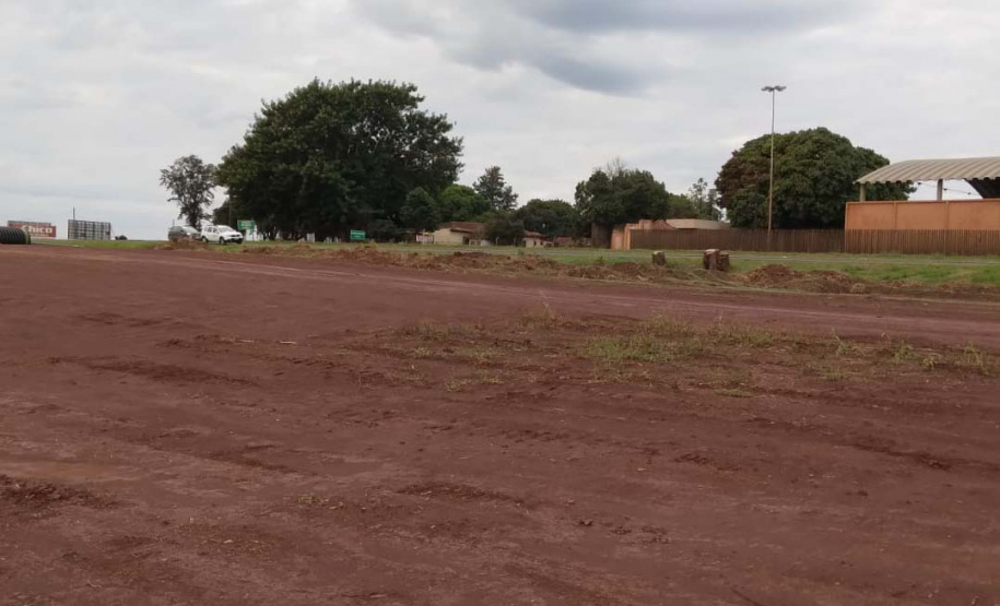 a alienação de dois imóveis do patrimônio público que se encontram desocupados. Um dos imóveis fica em Curitiba, e o outro em Medianeira - Curitiba, 05/05/2022