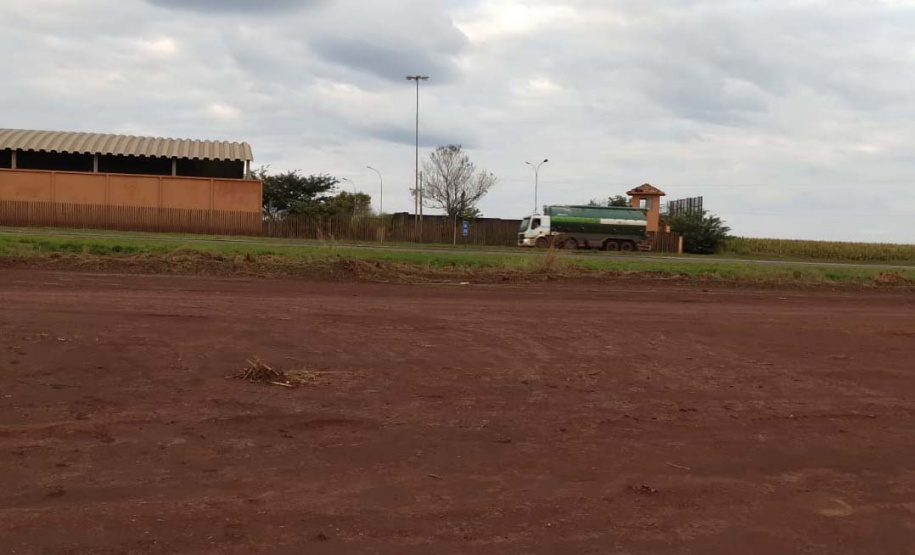 a alienação de dois imóveis do patrimônio público que se encontram desocupados. Um dos imóveis fica em Curitiba, e o outro em Medianeira - Curitiba, 05/05/2022