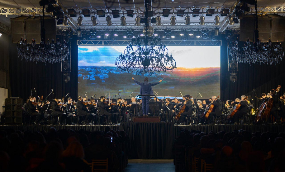Orquestra Sinfônica do Paraná apresentou primeiro concerto da série Clássicos Sertanejos