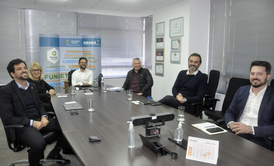 Dirigentes da Fomento Paraná discutem parcerias com nova diretoria da ABDE