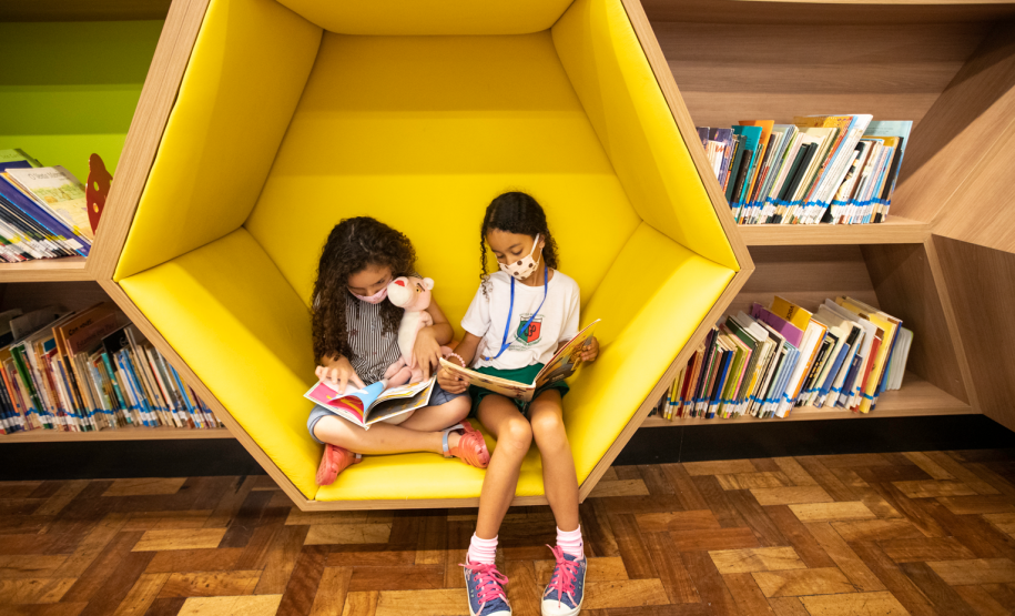 Cinema, RPG e exposições marcam a programação infantil da Biblioteca em maio