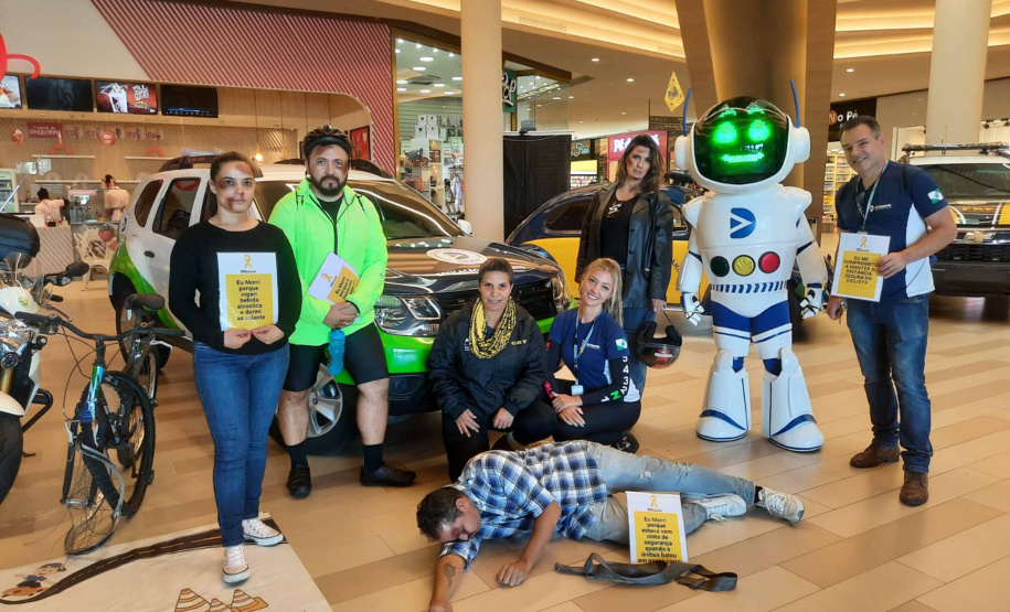 Em 15 dias, ações do Maio Amarelo alcançam mais de 3.300 pessoas no Paraná