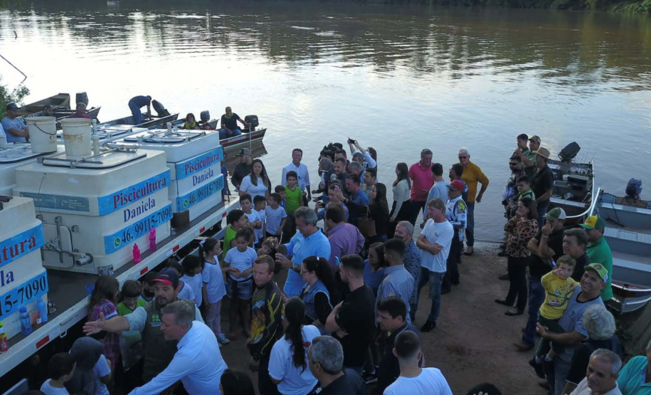 Paraná atinge a marca de 2 milhões de peixes nativos soltos em Bacias Hidrográficas