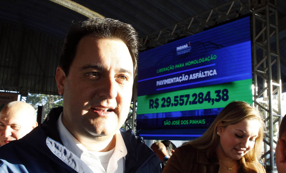 Liberação de 29,5 milhões de reais para obras de pavimentação em São José dos Pinhais