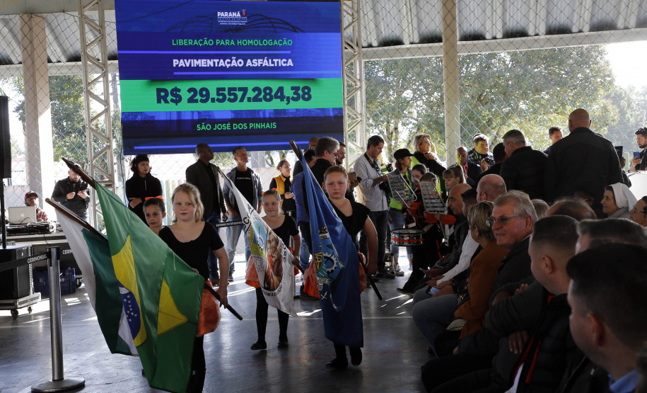 Liberação de 29,5 milhões de reais para obras de pavimentação em São José dos Pinhais