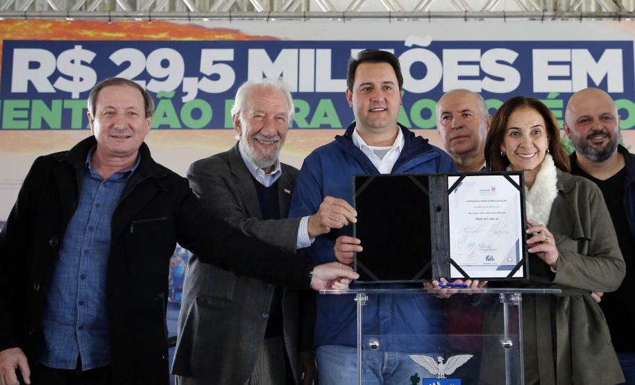 Liberação de 29,5 milhões de reais para obras de pavimentação em São José dos Pinhais