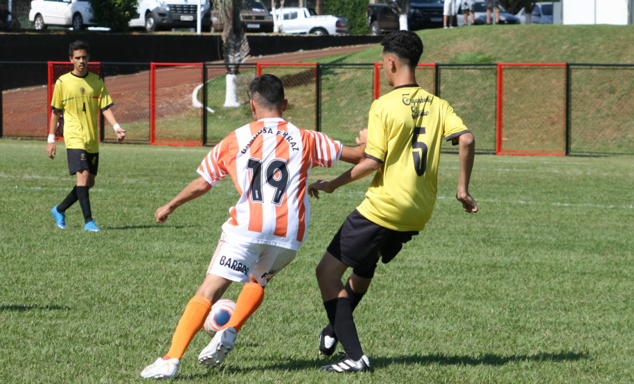 Paraná Bom de Bola começa com mais de 10 mil participantes