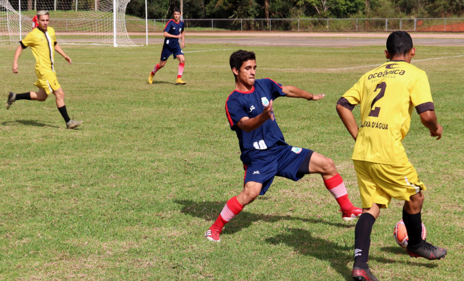 Paraná Bom de Bola começa com mais de 10 mil participantes