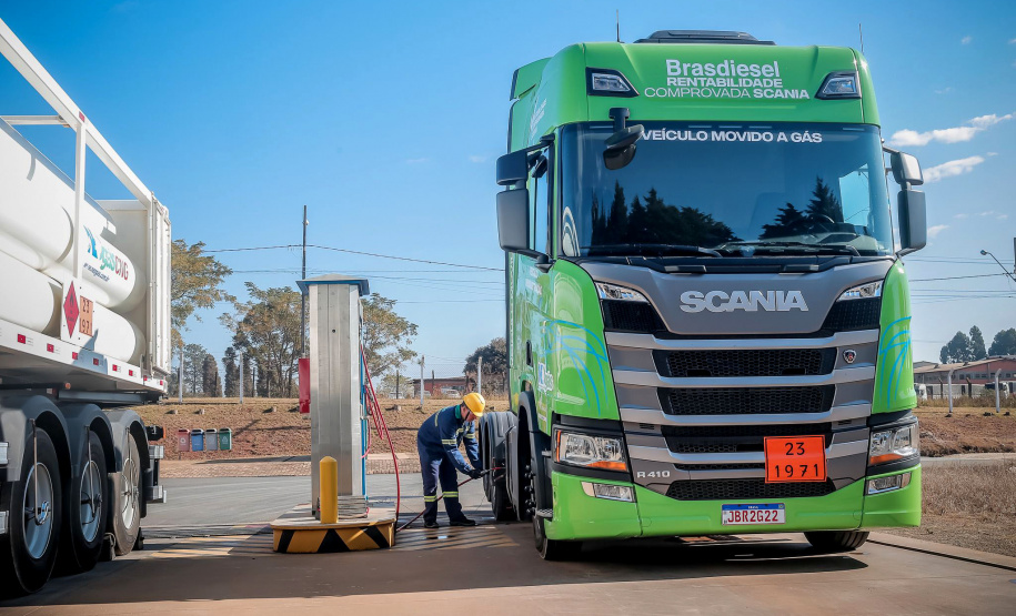 Compagas e NEOgás testam solução sustentável para levar gás natural ao interior do Paraná