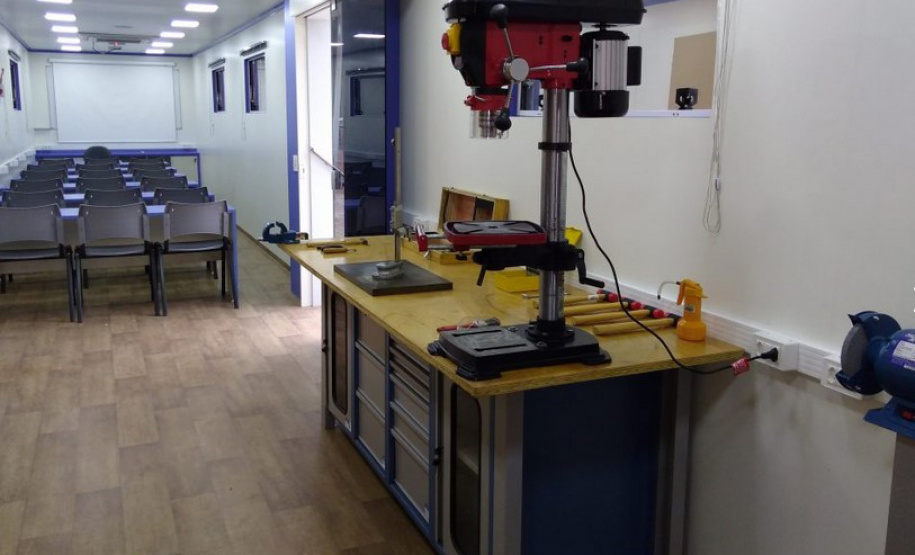 Curso da Carreta do Conhecimento chega a Ivaiporã, na região do Vale do Ivaí para Curso Gratuito de Elétrica Residencial